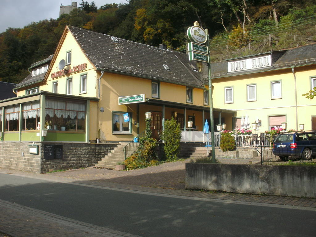 Landhotel Zum Schiff Laurenburg Bagian luar foto
